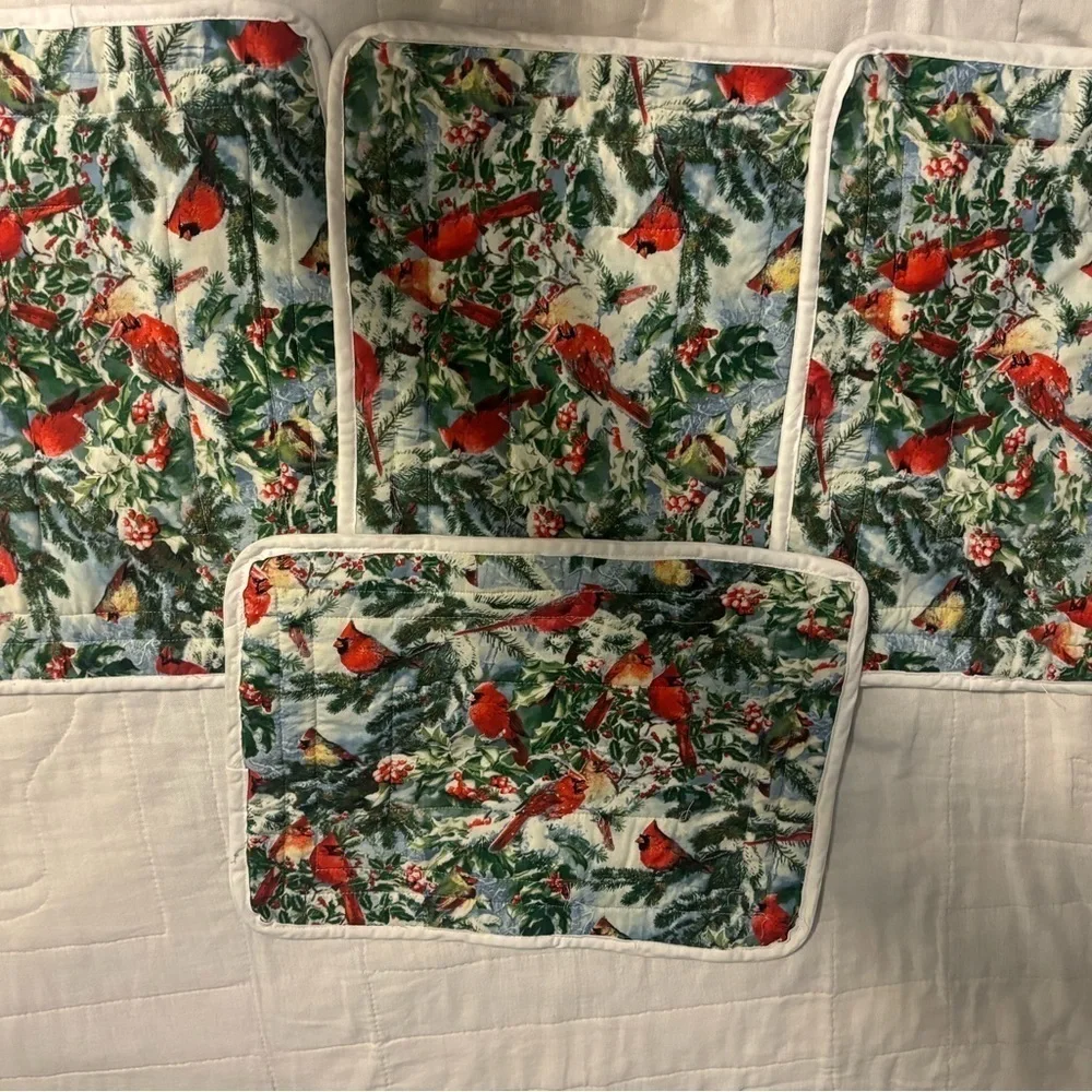 Hand quilted kitchen placemats. Set of 4. Reversible.